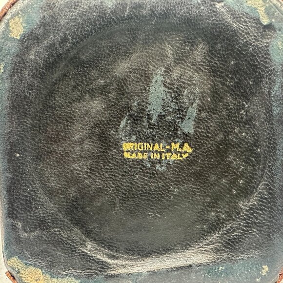 Leather Wrapped Whiskey Decanter With Lion Motif & Wooden Stopper A Menini Italy - Picture 3 of 7